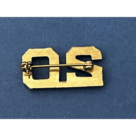 US ARMY 20th INFANTRY Silver Tone Badge MILITARY Pin - Picture 2 of 3